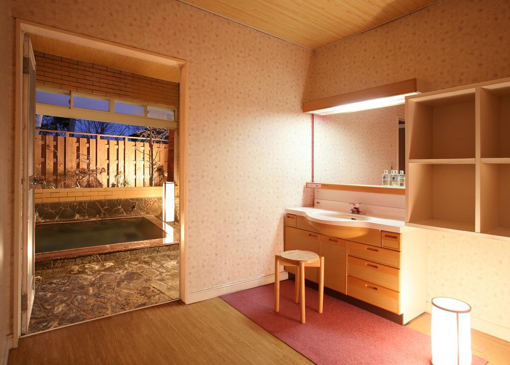 Sato Pension Ruhe Kusatsu  Extérieur photo