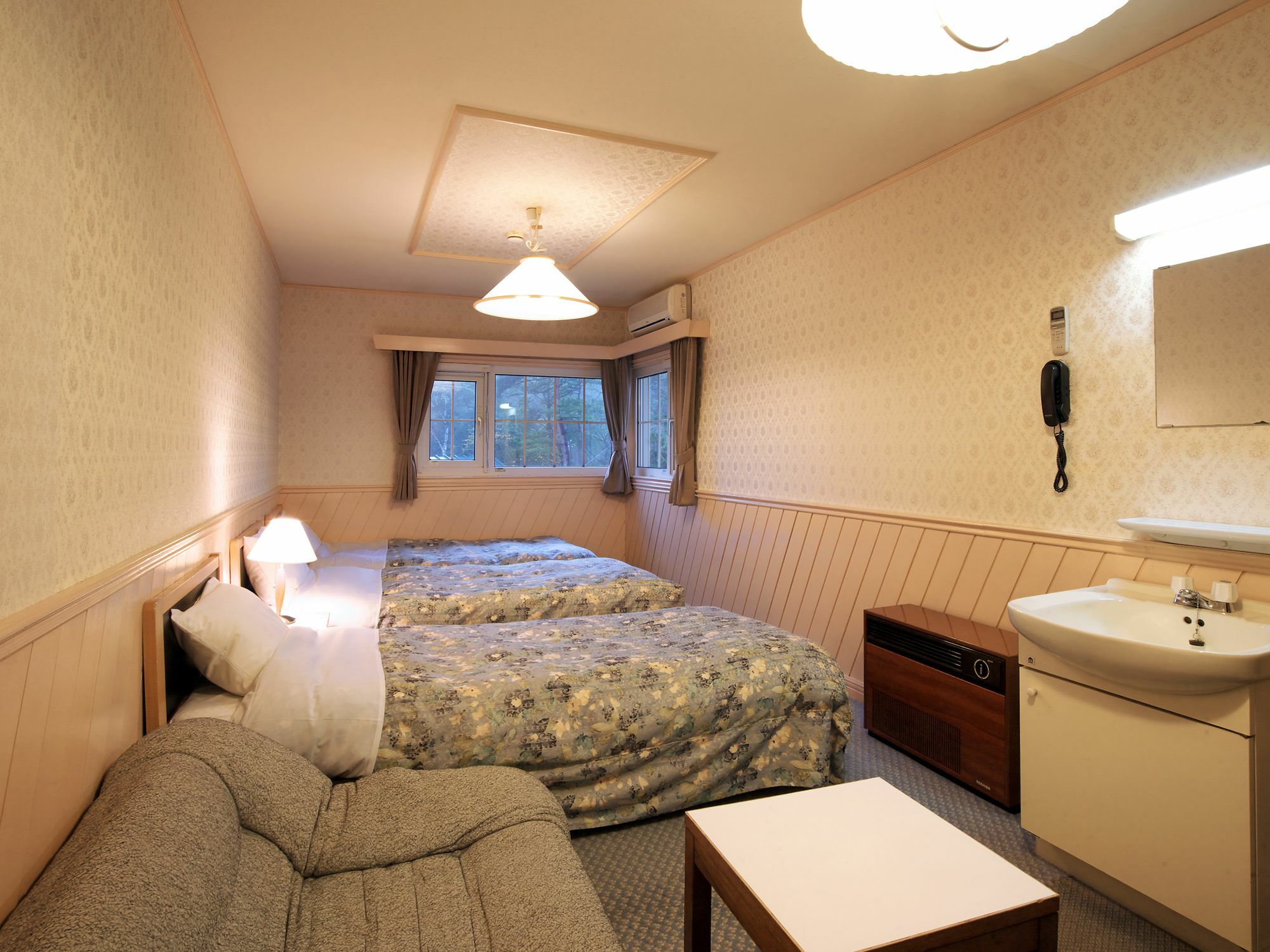 Sato Pension Ruhe Kusatsu  Extérieur photo